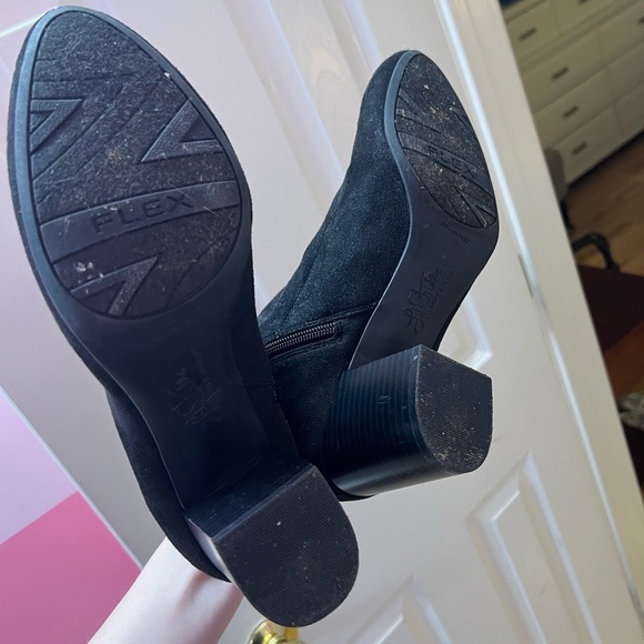 Life stride ankle booties - Picture 3 of 5